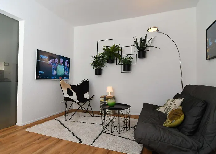 Appartement Komfortables Im Rechtsrheinischen *