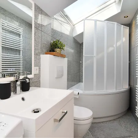 Komfortables Im Rechtsrheinischen