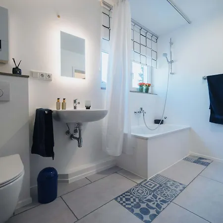 Komfortables Im Rechtsrheinischen *