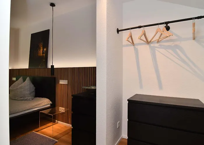 Komfortables Im Rechtsrheinischen Appartamento Colonia