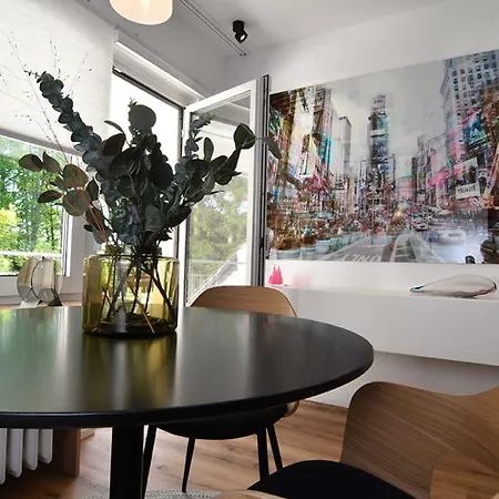 Komfortables Im Rechtsrheinischen Apartamento Colonia