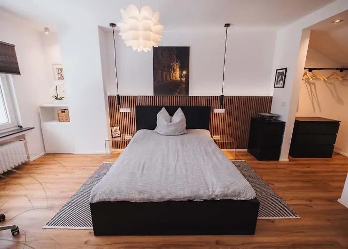 Appartement Komfortables Im Rechtsrheinischen